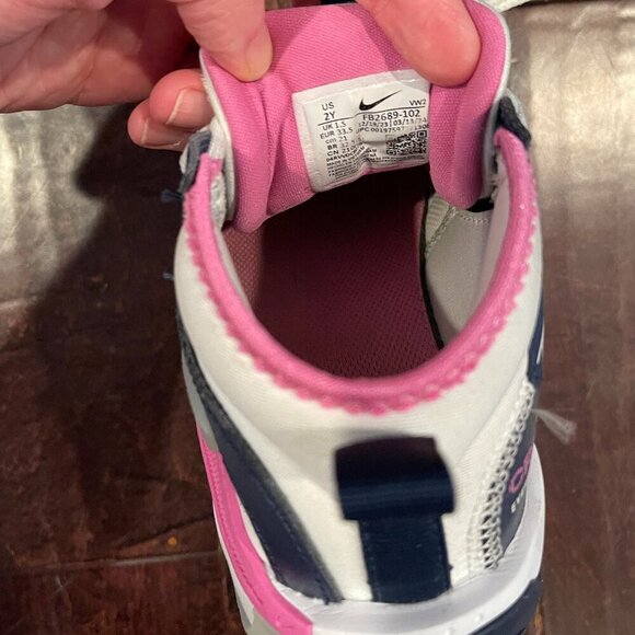 Nike(GS) Nike Air Zoom Crossover 2 'White Midnight Navy Pink, Kids Size 2 - Picture 2 of 10